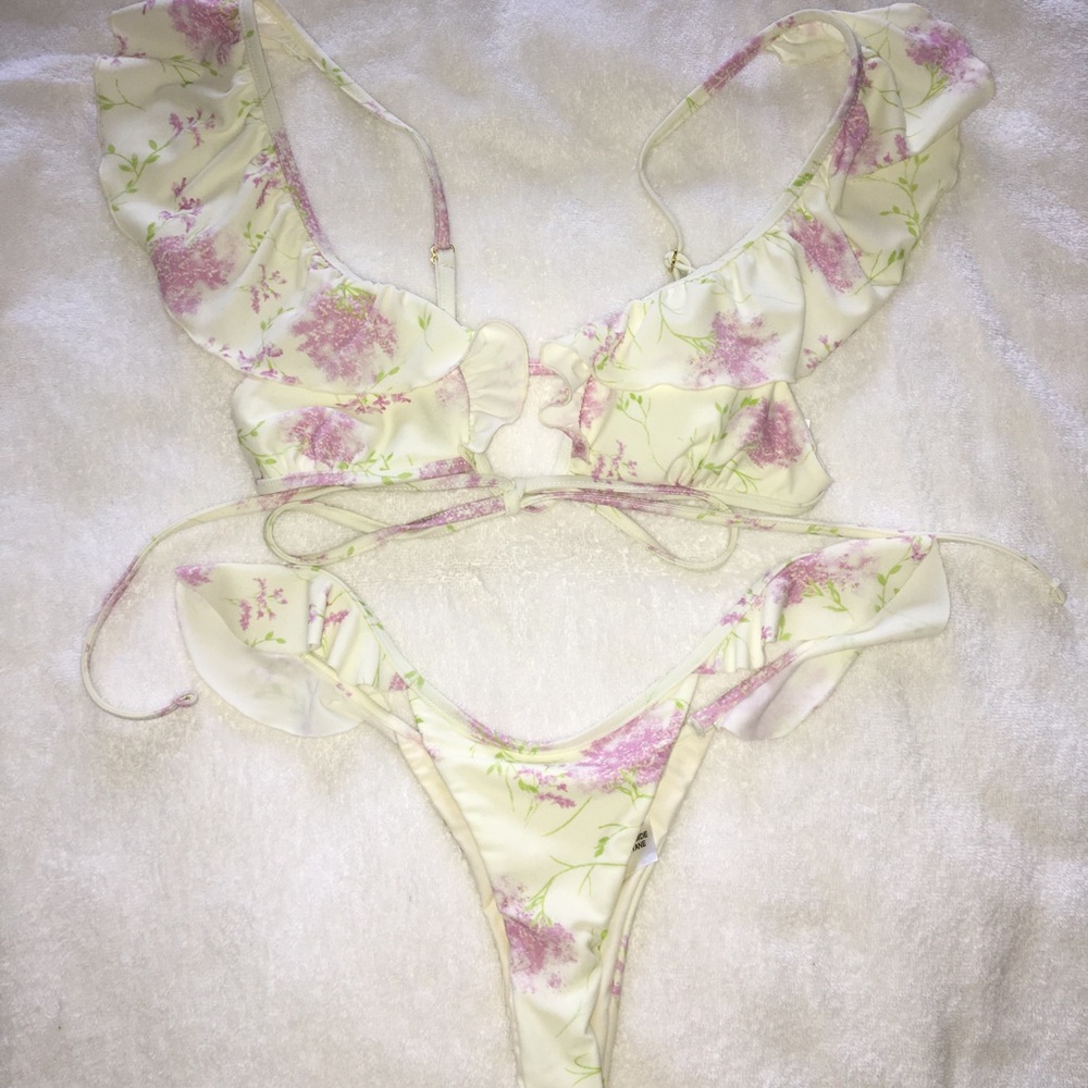 Beach Bunny Floral Bikini